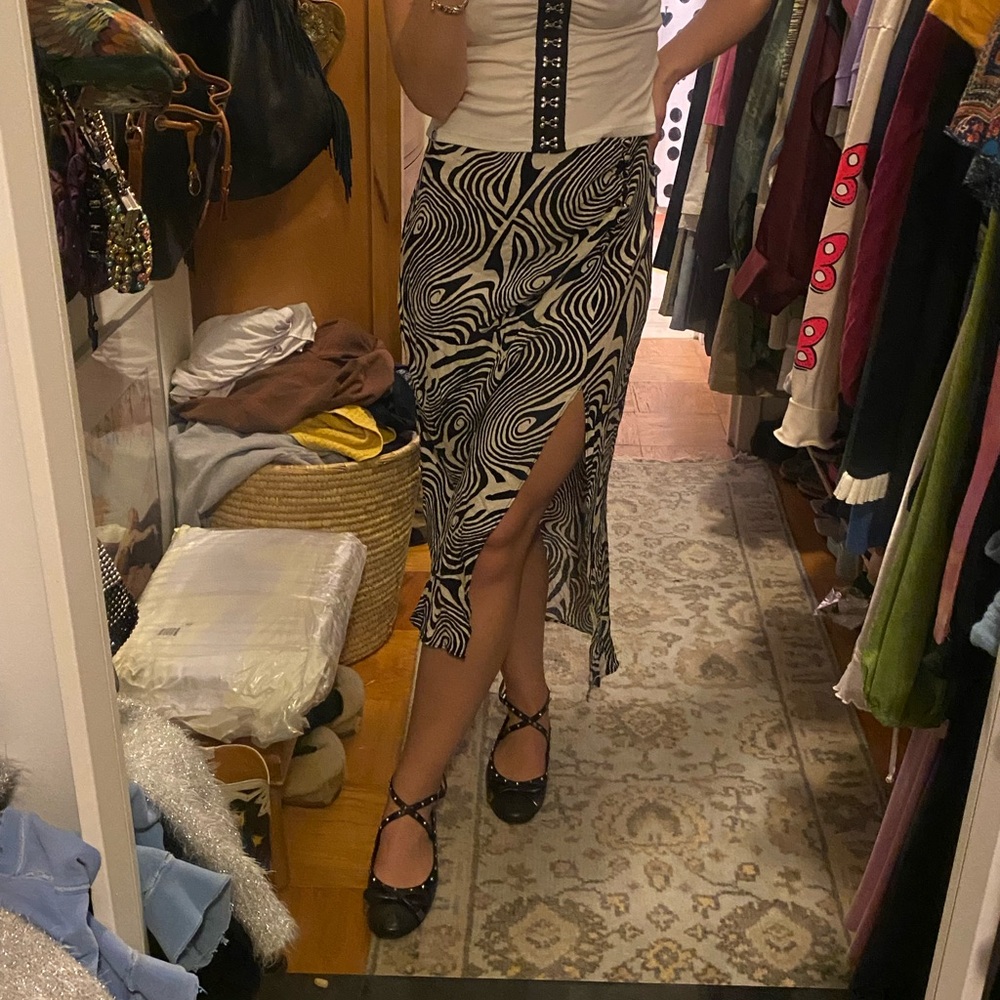 Geo Midi Skirt with Slit